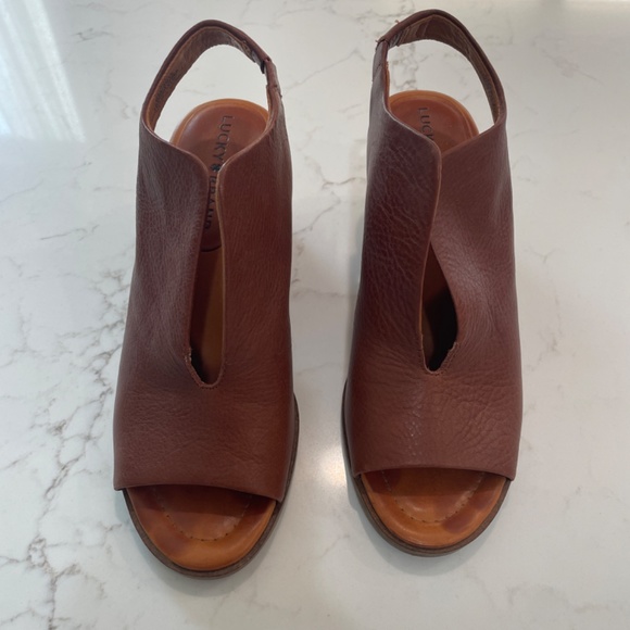 Lucky Brand  Rhazy High Heel Slingback Pump - Picture 3 of 7